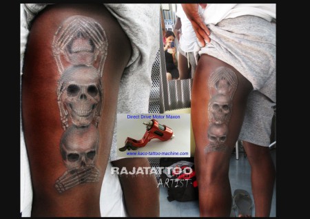 questo tatuaggio su pelle black ,è stato eseguito esclusivamente con il bianco e 2 tonalità di grigi, e poco nero, 